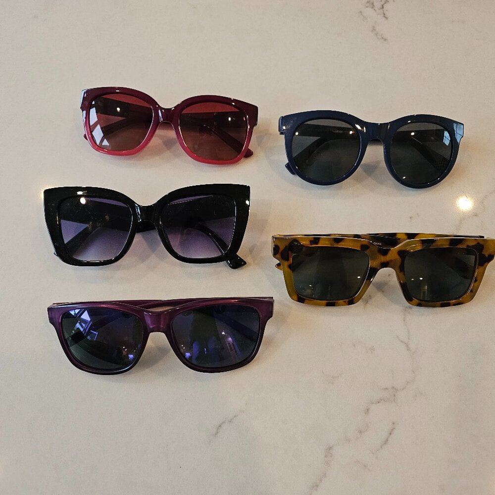 5 pairs sunglasses